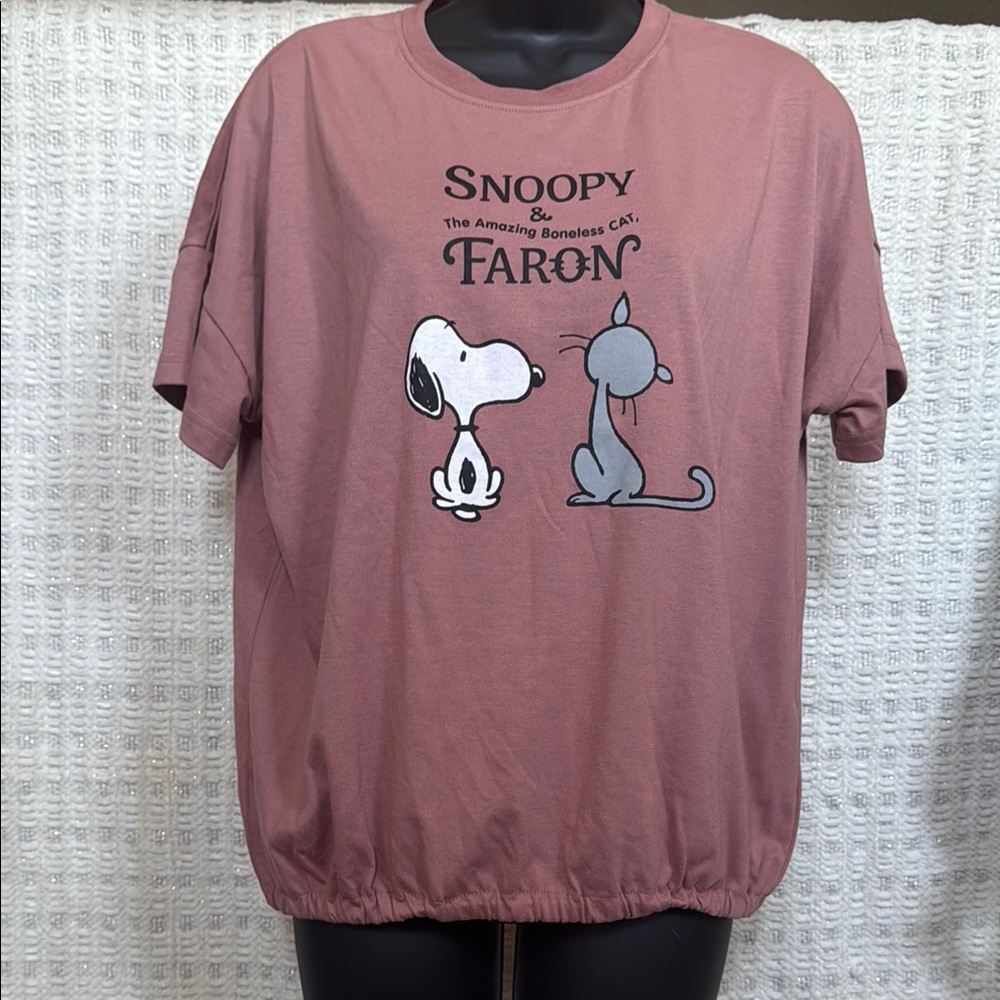 Peanuts Snoopy and Faron Mauve Short Sleeve Tee